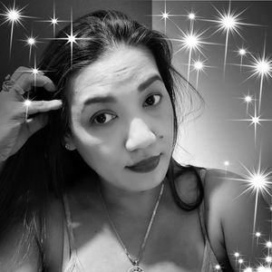 Meet your Posher, Monaliza